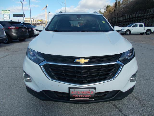 2019 Chevrolet Equinox LT photo 2