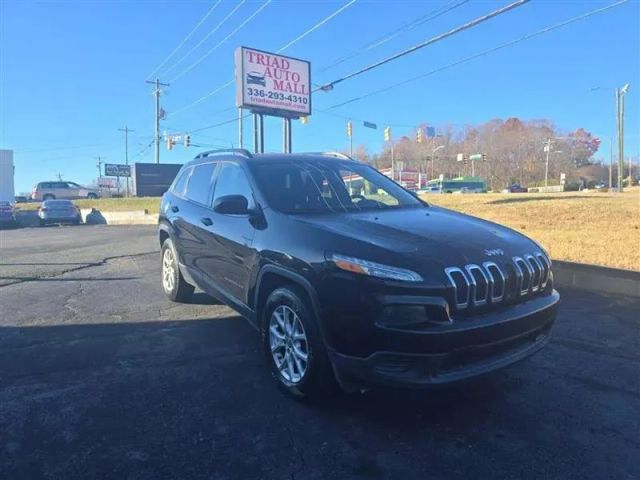 2016 Jeep Cherokee - Image 3