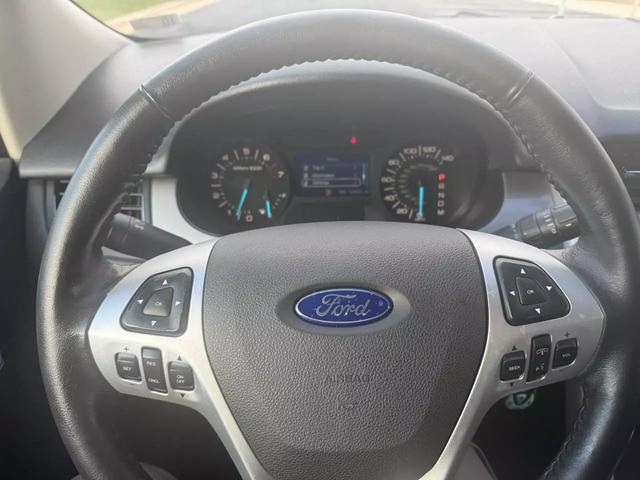 2012 Ford Edge SEL photo 11