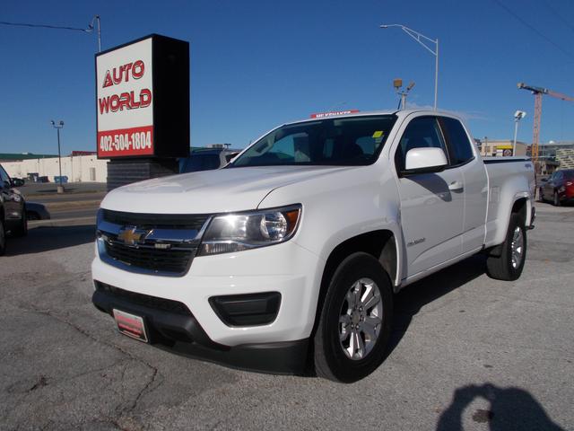 Chevrolet Colorado's photo