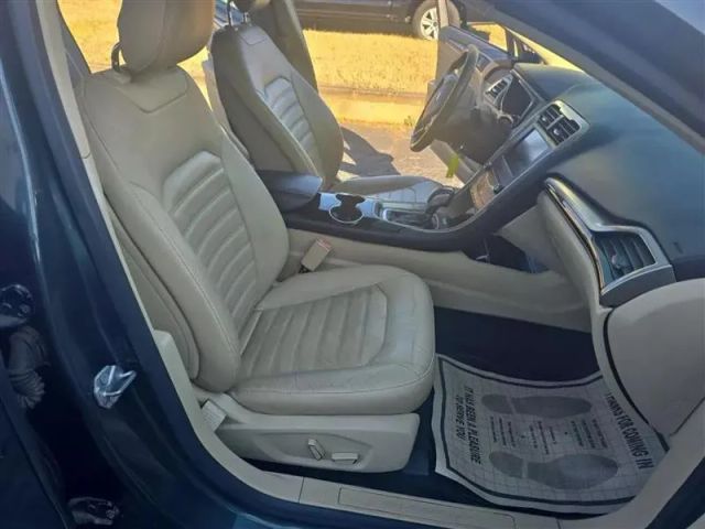 2015 Ford Fusion - Image 15