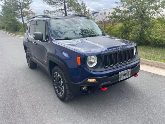 2017 Jeep Renegade Trailhawk photo 41