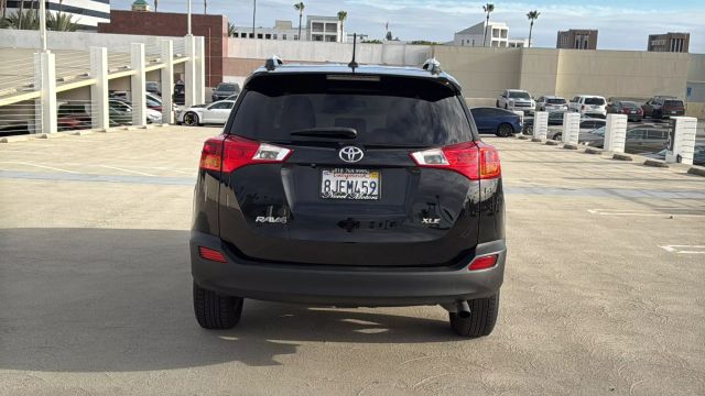 2015 Toyota Rav4 - Image 6