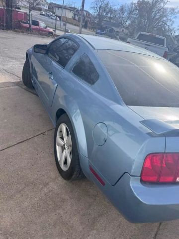 2006 Ford Mustang Coupe 2d - Image 6