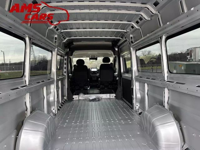 2023 Ram Promaster Window Van - Image 28