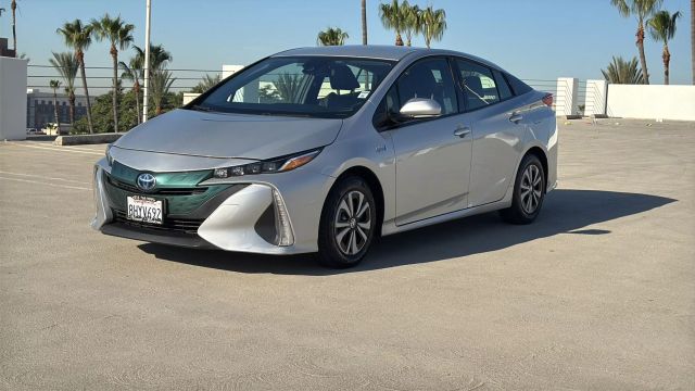 2019 Toyota Prius Prime - Image 3