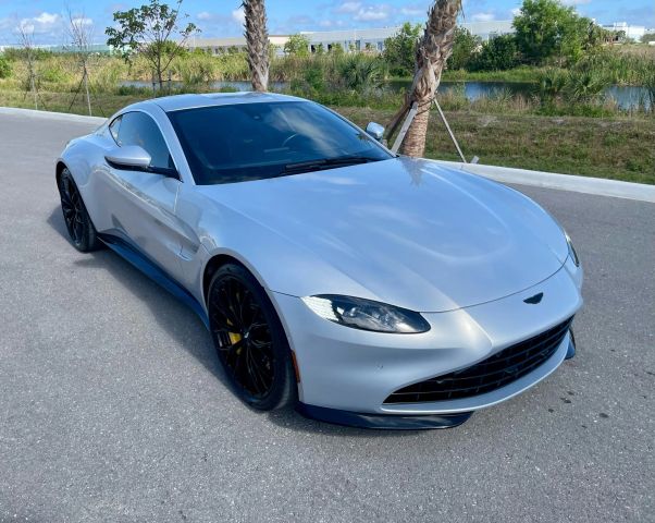 2023 Aston Martin Vantage - Image 3