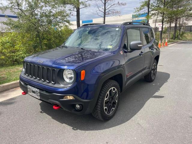 2017 Jeep Renegade Trailhawk photo 8