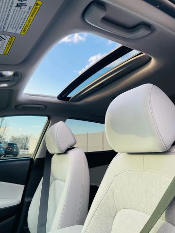 2023 Hyundai Kona Electric - Image 47