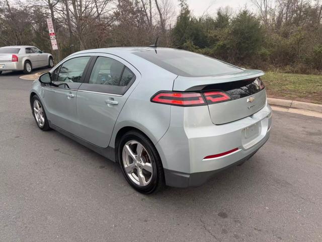 2013 Chevrolet Volt Base photo 30