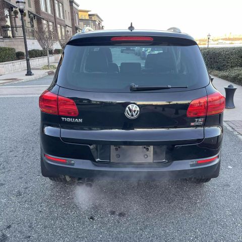 2017 Volkswagen Tiguan 2.0t Wolfsburg Edition 4motion Sport Utility 4d - Image 6