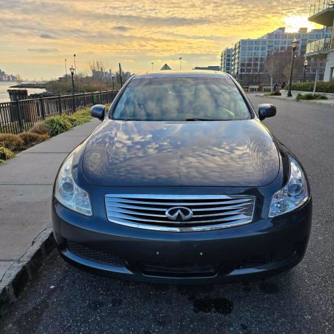 2008 Infiniti G35x Sedan 4d - Image 2