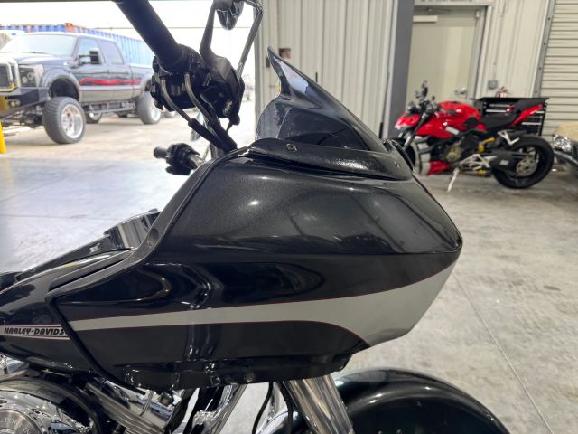 2006 Harley Davidson Road Glide - Image 18