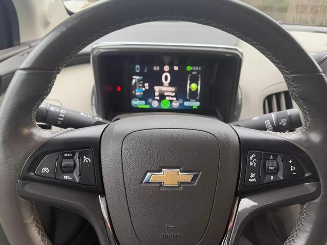 2013 Chevrolet Volt Base photo 20