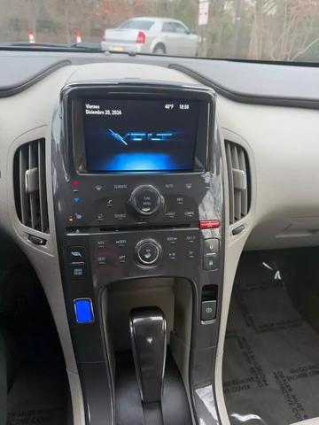 2013 Chevrolet Volt Base photo 25