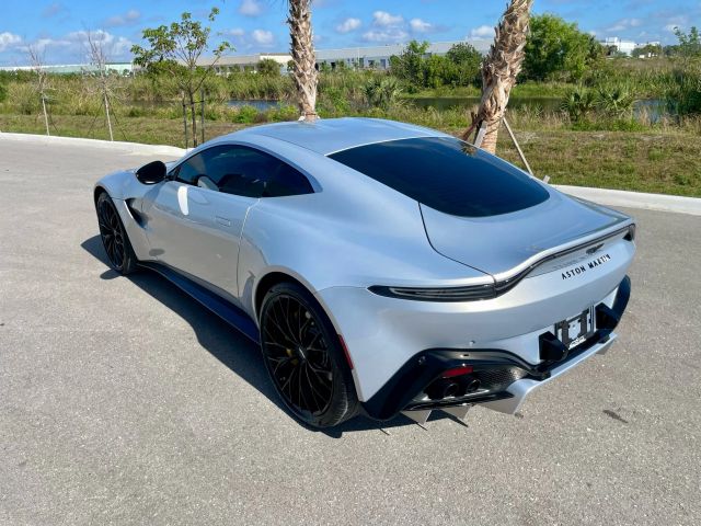 2023 Aston Martin Vantage - Image 27