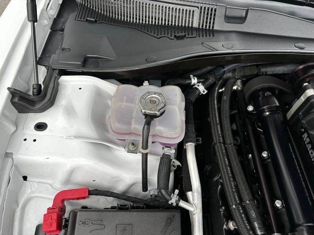 2021 Dodge Charger - Image 39