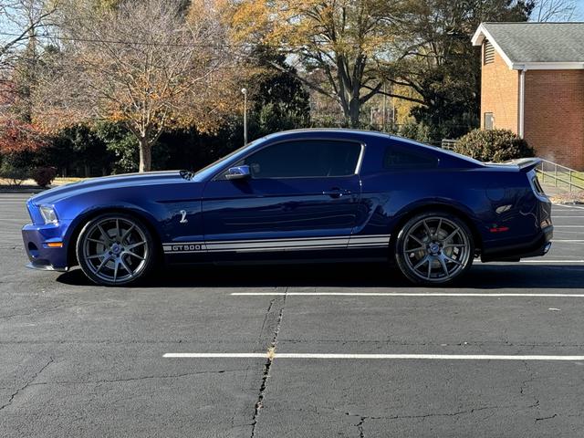 2012 Ford Mustang Shelby GT500 photo 2