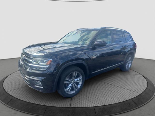 2018 Volkswagen Atlas SE w/Tech photo 3