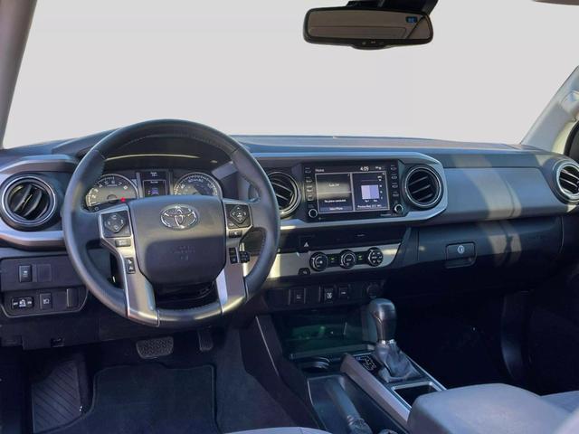 2020 Toyota Tacoma SR5 photo 16