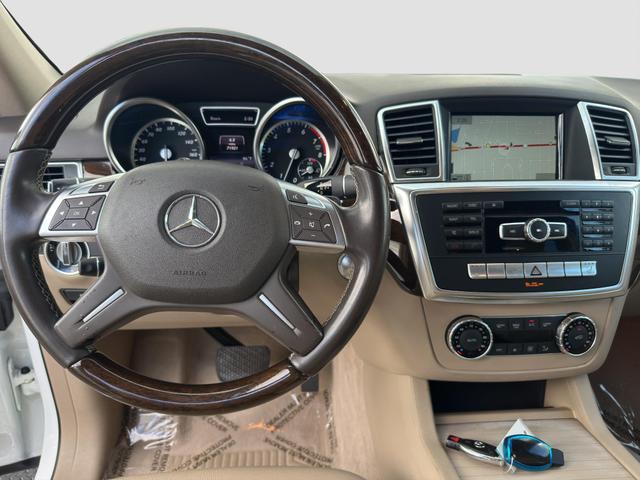 2015 Mercedes-Benz M-Class ML350 photo 15