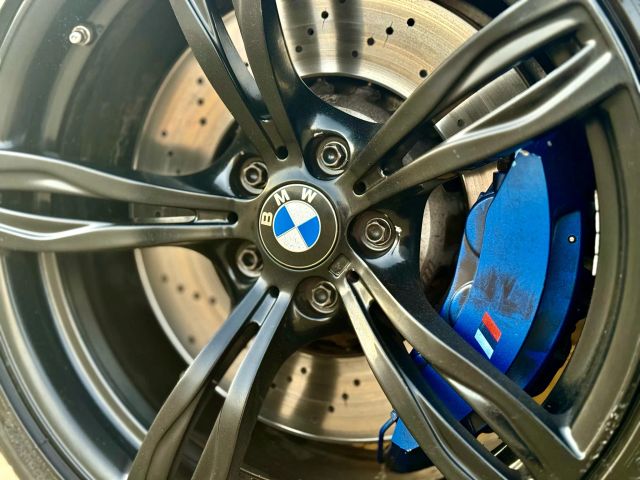 2015 Bmw M5 - Image 30