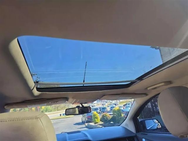 2013 Ford Edge - Image 10