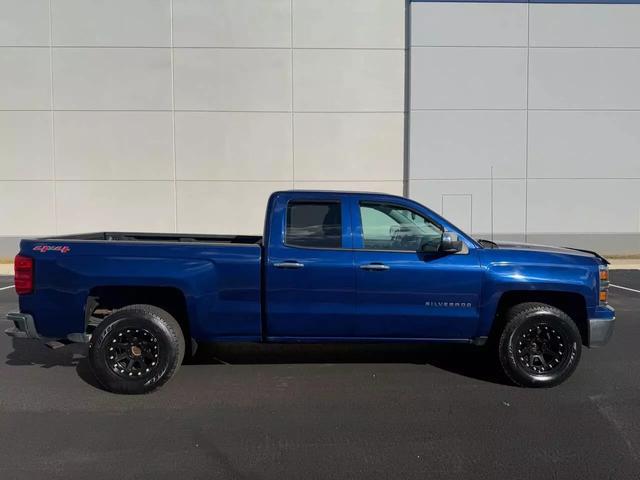 2014 Chevrolet Silverado 1500 LT photo 11