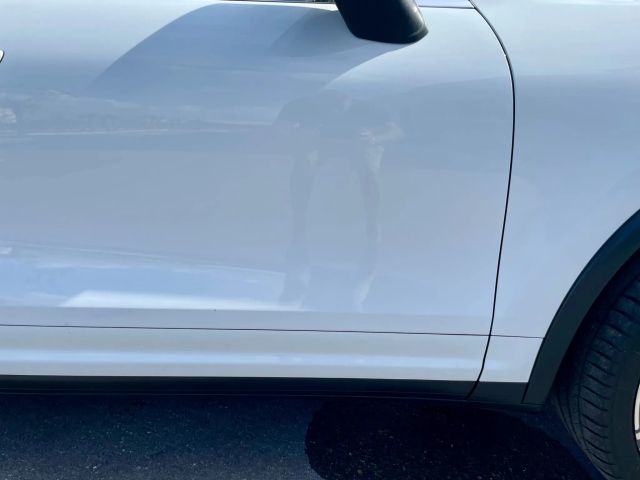 2017 Porsche Cayenne - Image 10