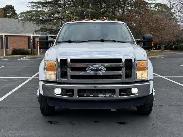 2008 Ford F-450 Super Duty Lariat photo 3