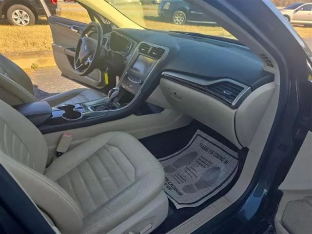 2015 Ford Fusion - Image 14
