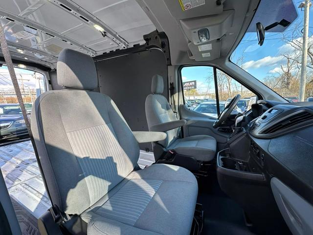 2015 Ford Transit Base photo 18