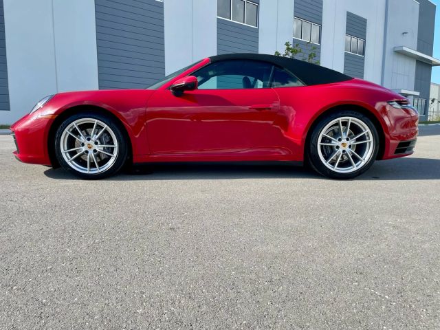 2021 Porsche 911 - Image 30