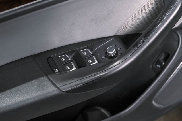 2016 Audi Q3 Prestige Sport Utility 4d - Image 43