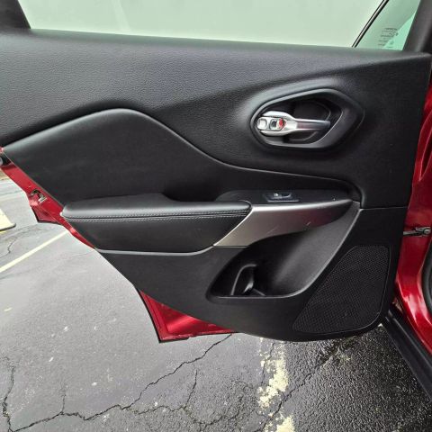 2019 Jeep Cherokee Limited Sport Utility 4d - Image 58