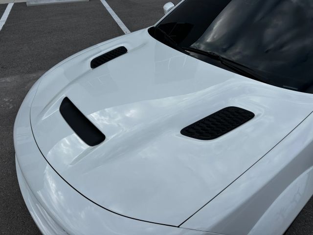2021 Dodge Charger - Image 9