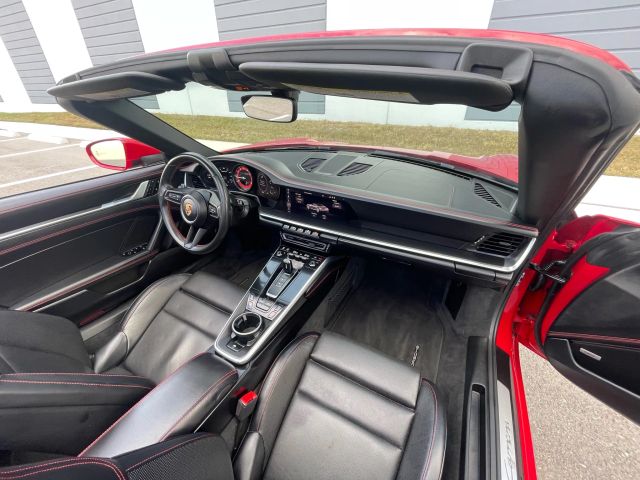 2021 Porsche 911 - Image 114