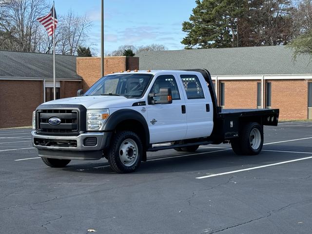 Ford F-450 Super Duty Chassis Cab's photo