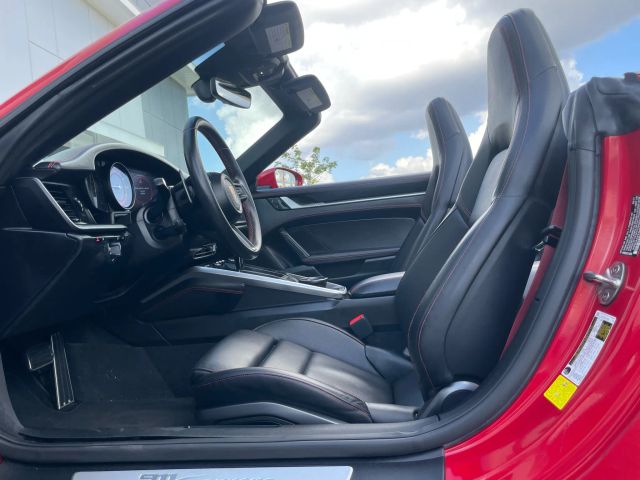 2021 Porsche 911 - Image 82