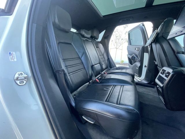 2019 Porsche Cayenne - Image 130