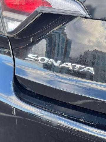 2016 Hyundai Sonata Hybrid Limited Sedan 4d - Image 30