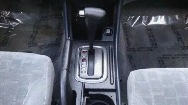 2001 Honda Accord - Image 15