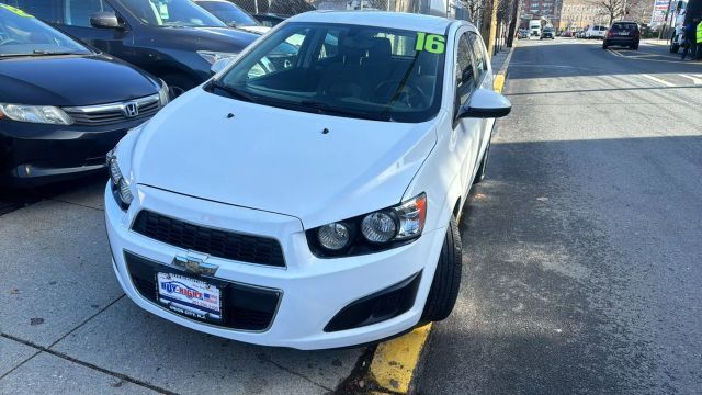 2016 CHEVROLET SONIC HATCHBACK 4-CYL, 1.8 LITER LS HATCHBACK SEDAN 4D