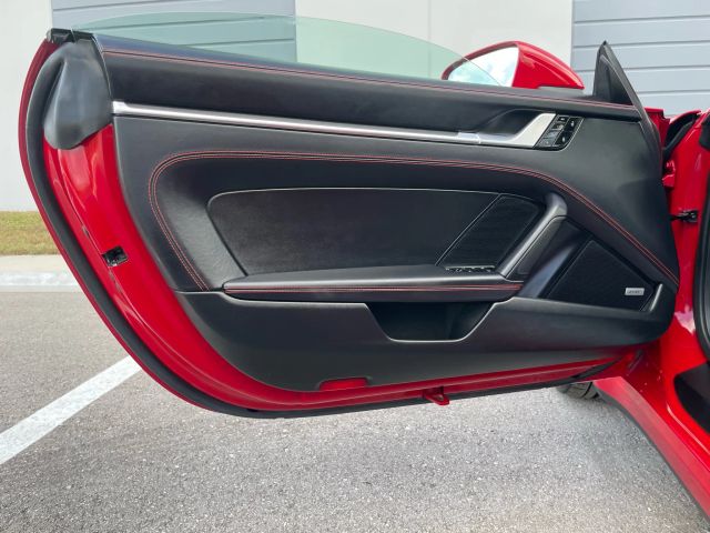 2021 Porsche 911 - Image 79