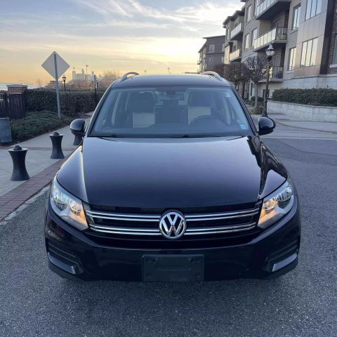2017 Volkswagen Tiguan 2.0t Wolfsburg Edition 4motion Sport Utility 4d - Image 2