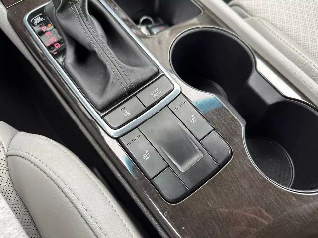 2016 Kia Optima - Image 28