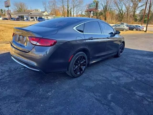 2015 Chrysler 200 - Image 5