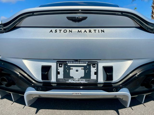2023 Aston Martin Vantage - Image 23