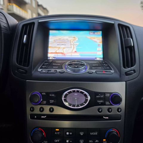 2013 Infiniti G37x Sedan 4d - Image 23
