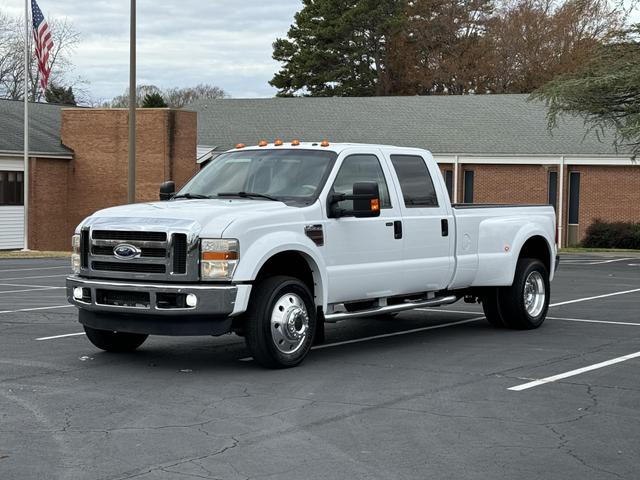 Ford F-450 Super Duty's photo